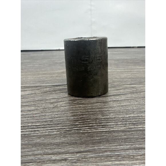 Snap-on Tools USA IM300 15/16" SAE 1/2" Drive Shallow 6 Point Impact Socket - Picture 2 of 5